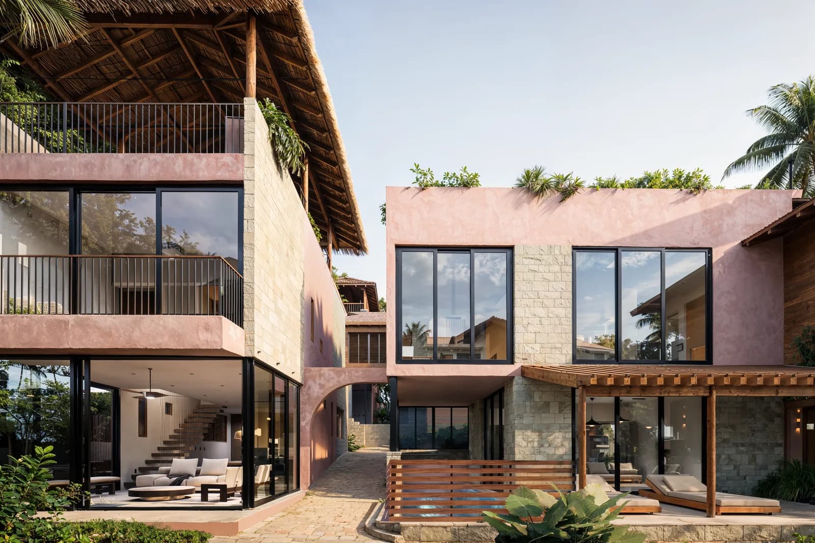 Las Orcas — community view